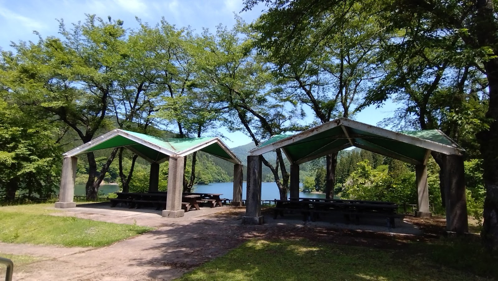 Khu cắm trại Moto Nami Sato Kanritou