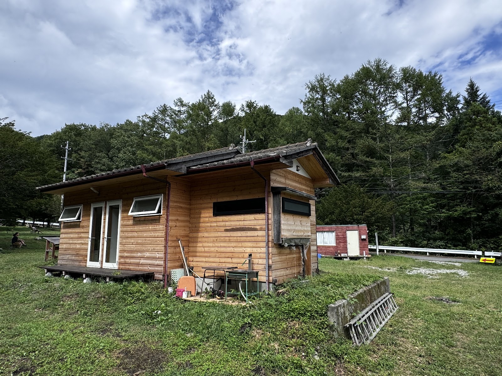 Cắm trại Mojuberuku Căn cứ