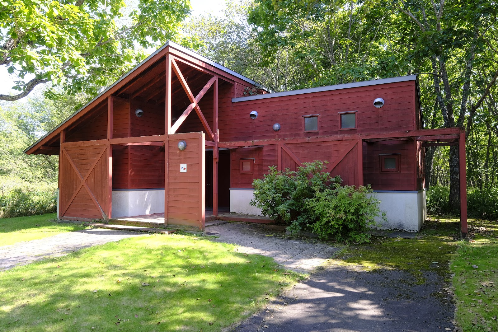 Khu cắm trại xe hơi Niji Betsu