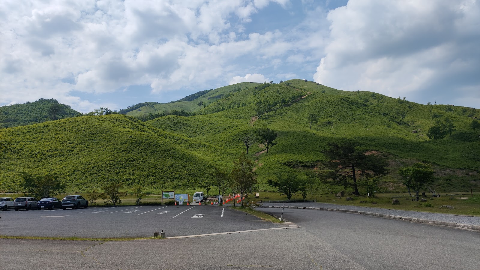 Akioota Machi Jinnyuu Yama Guriinshawaa Kanritou