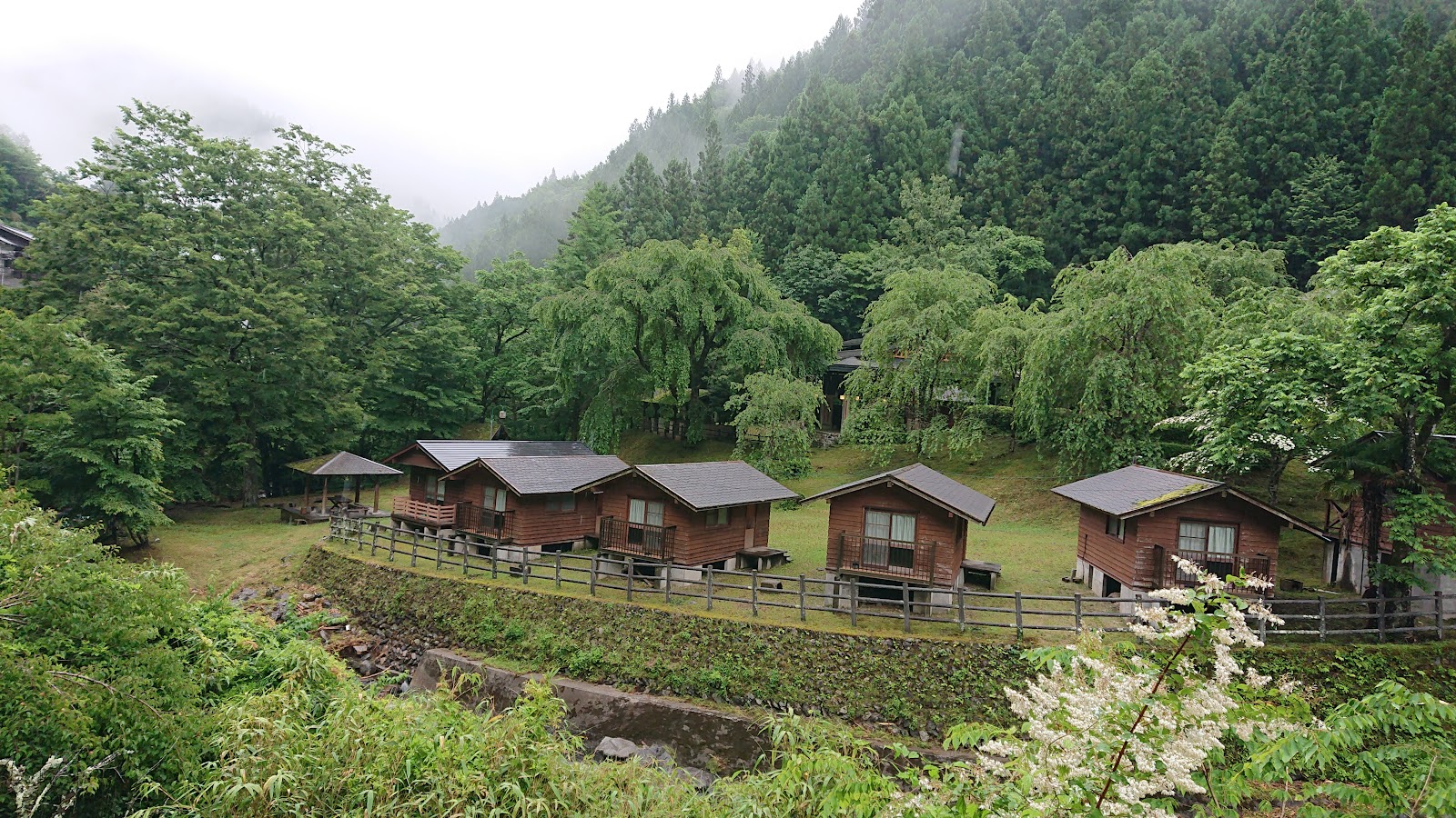 Bungalow Mura Furusato Tomiyama