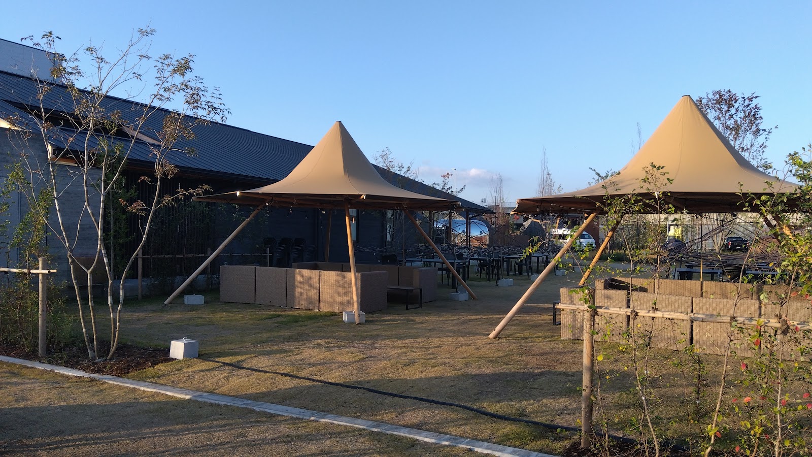 WEINS PARK 海老名