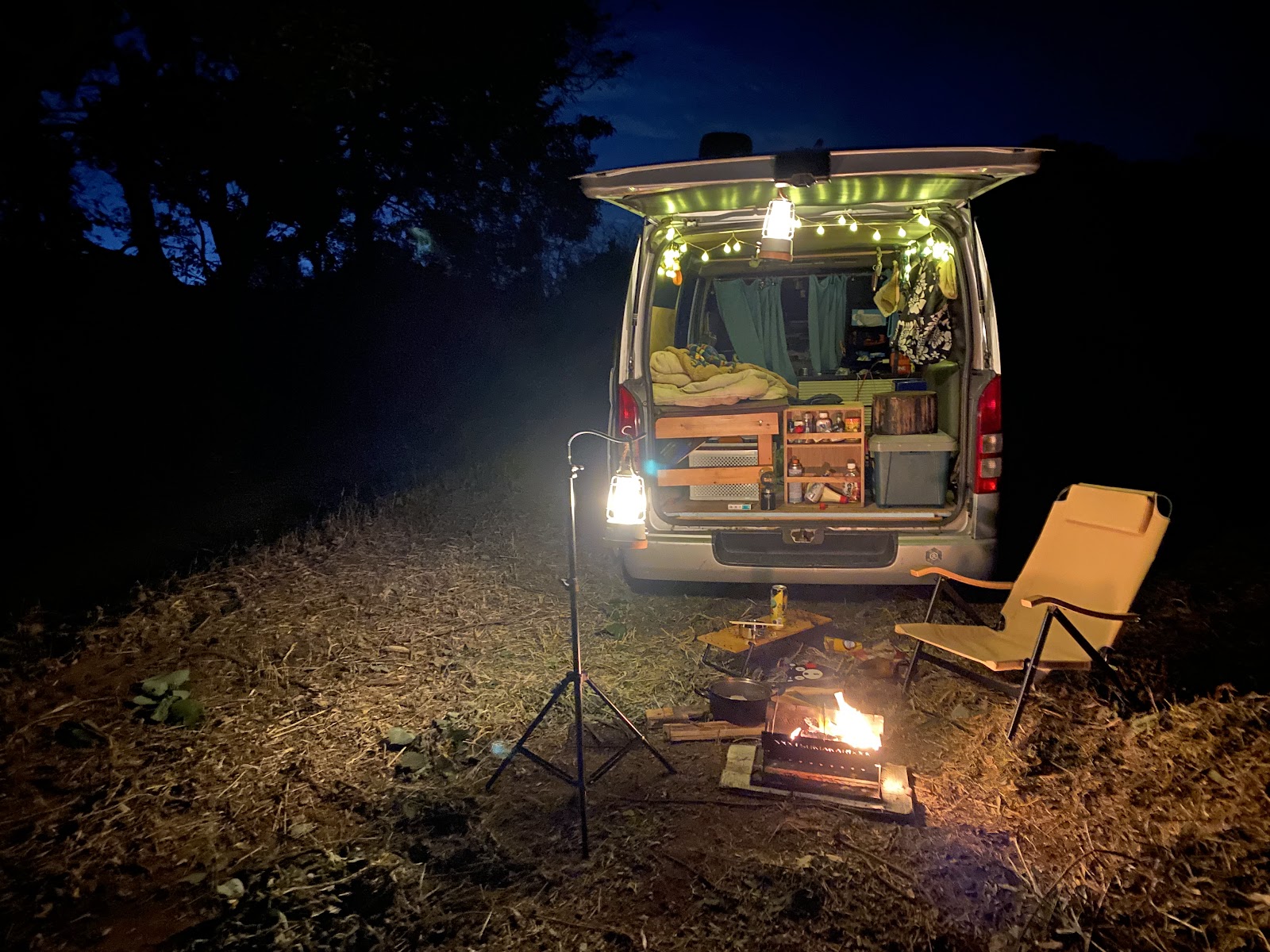 第1つきあかりBASE