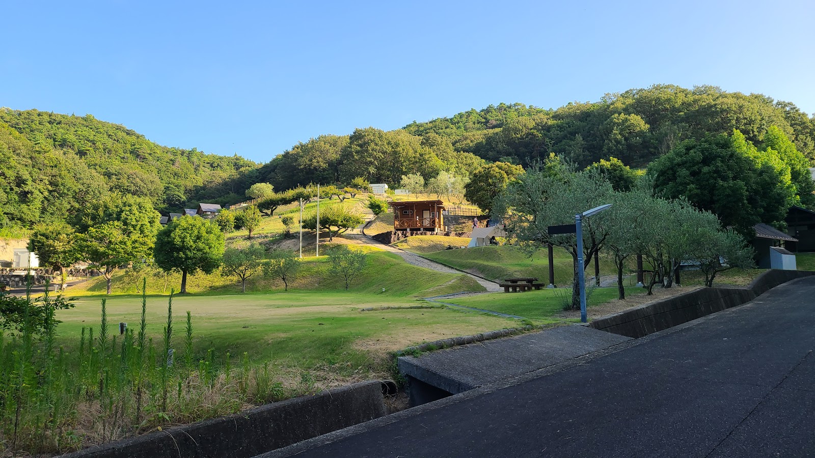 Khu cắm trại Shouzushima Furusato Mura