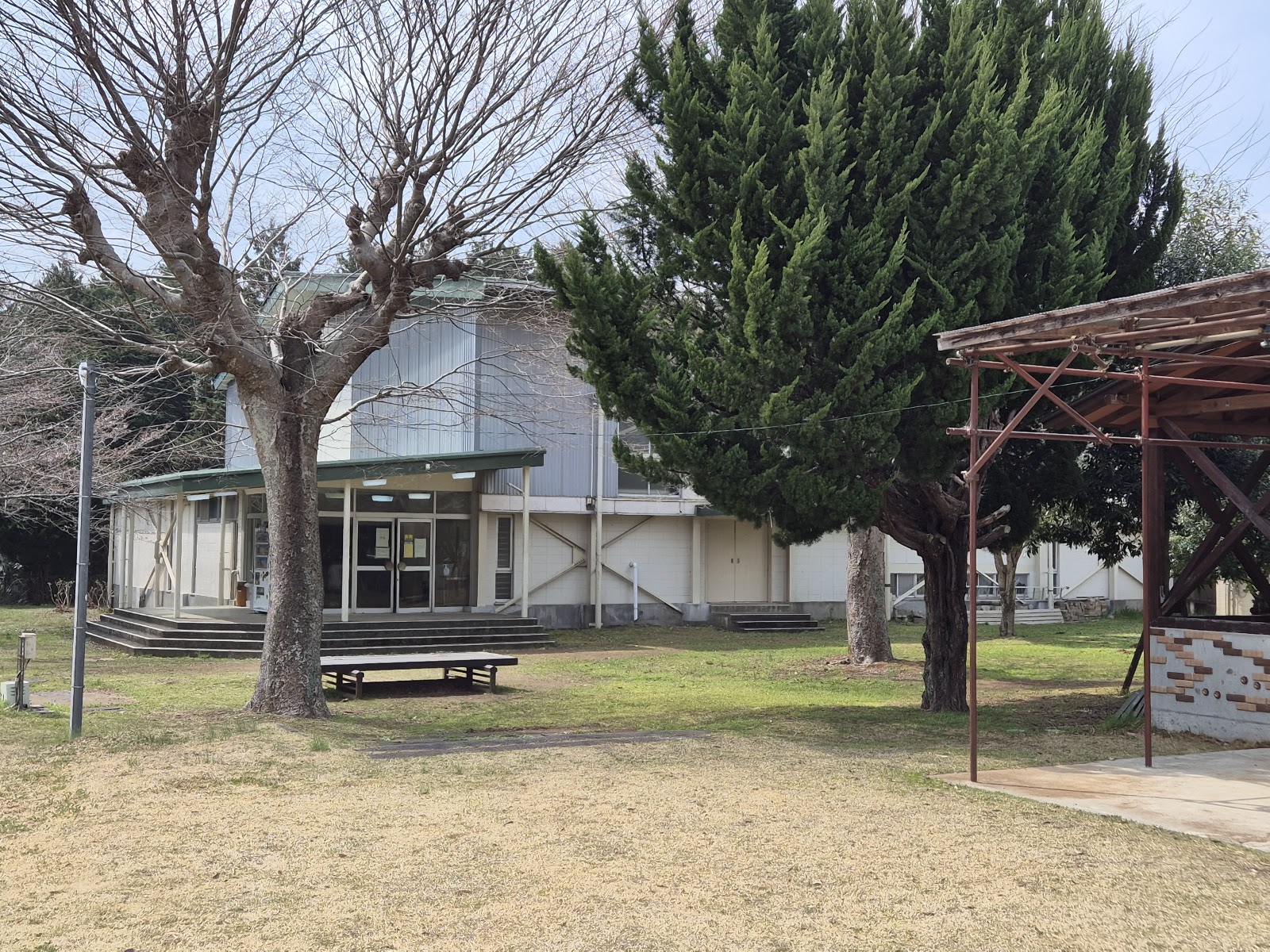 Izu No Kuni Shiyakusho Yagaikatsudou Trung tâm