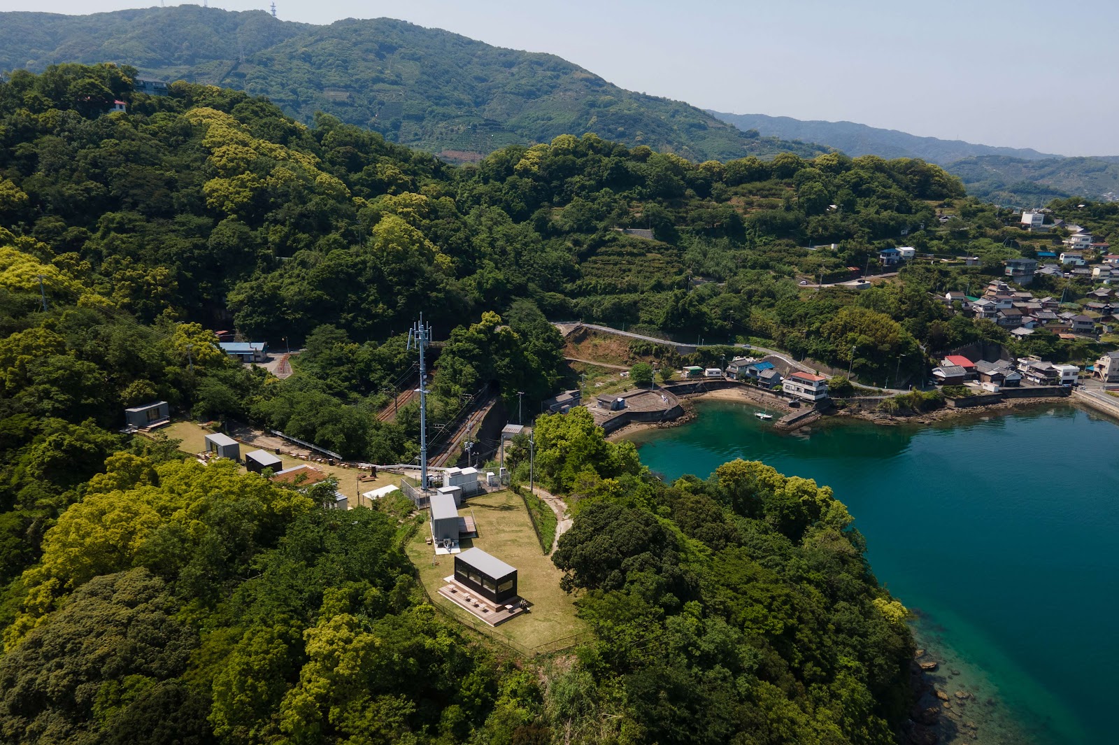 Collegare Koregaare Kontena Khu vực