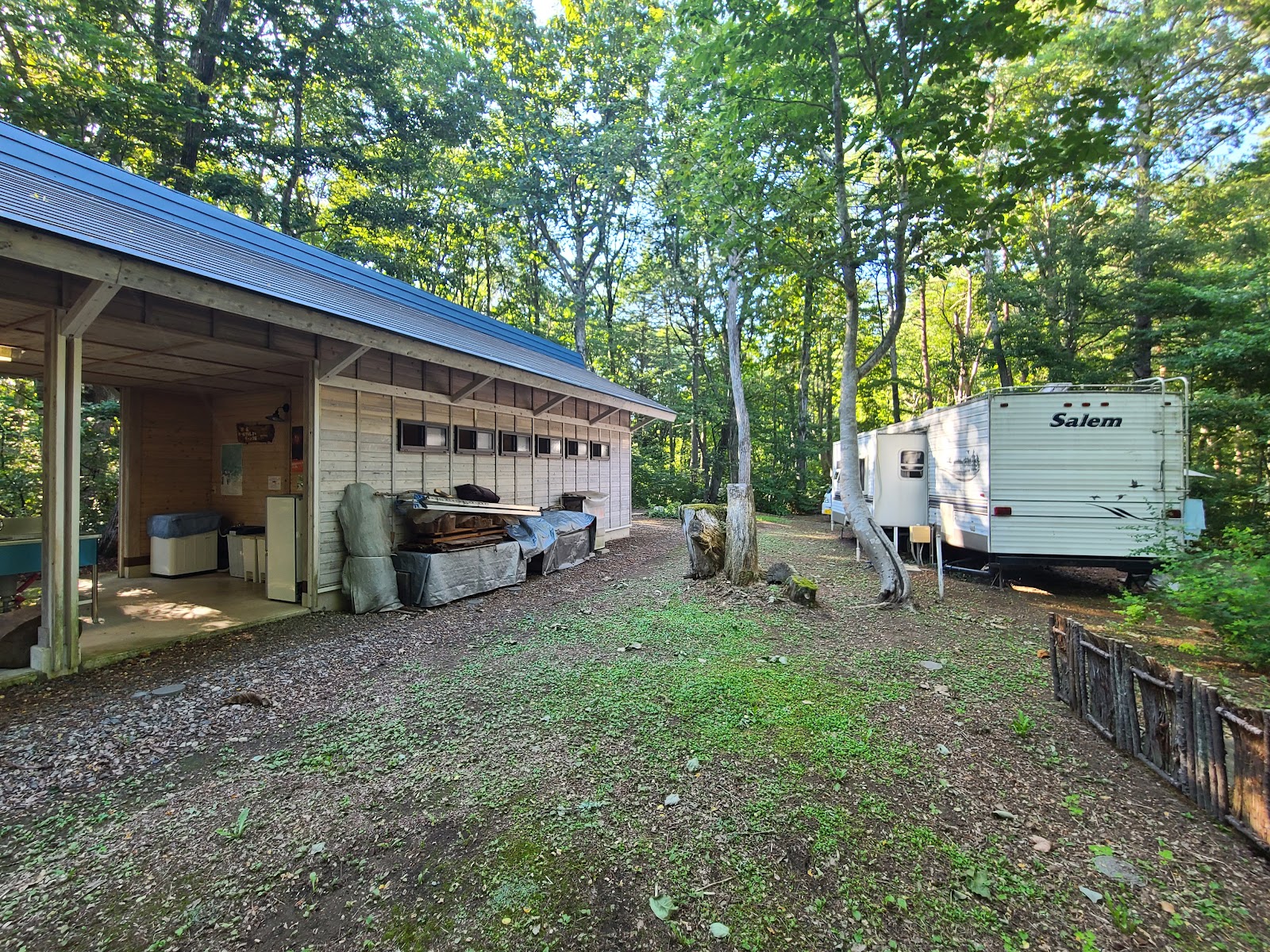 Khu cắm trại Nojiri Kaamu Rừng