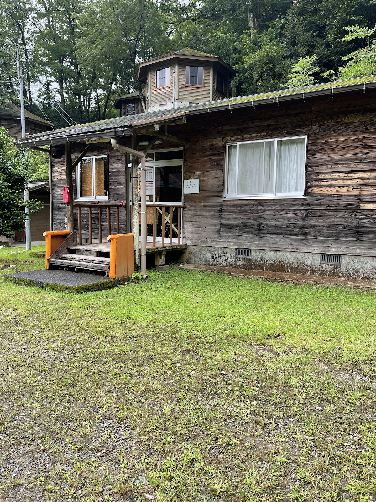 Khu cắm trại Shukuko Kawa ・ Nhà gỗ Ookuzure