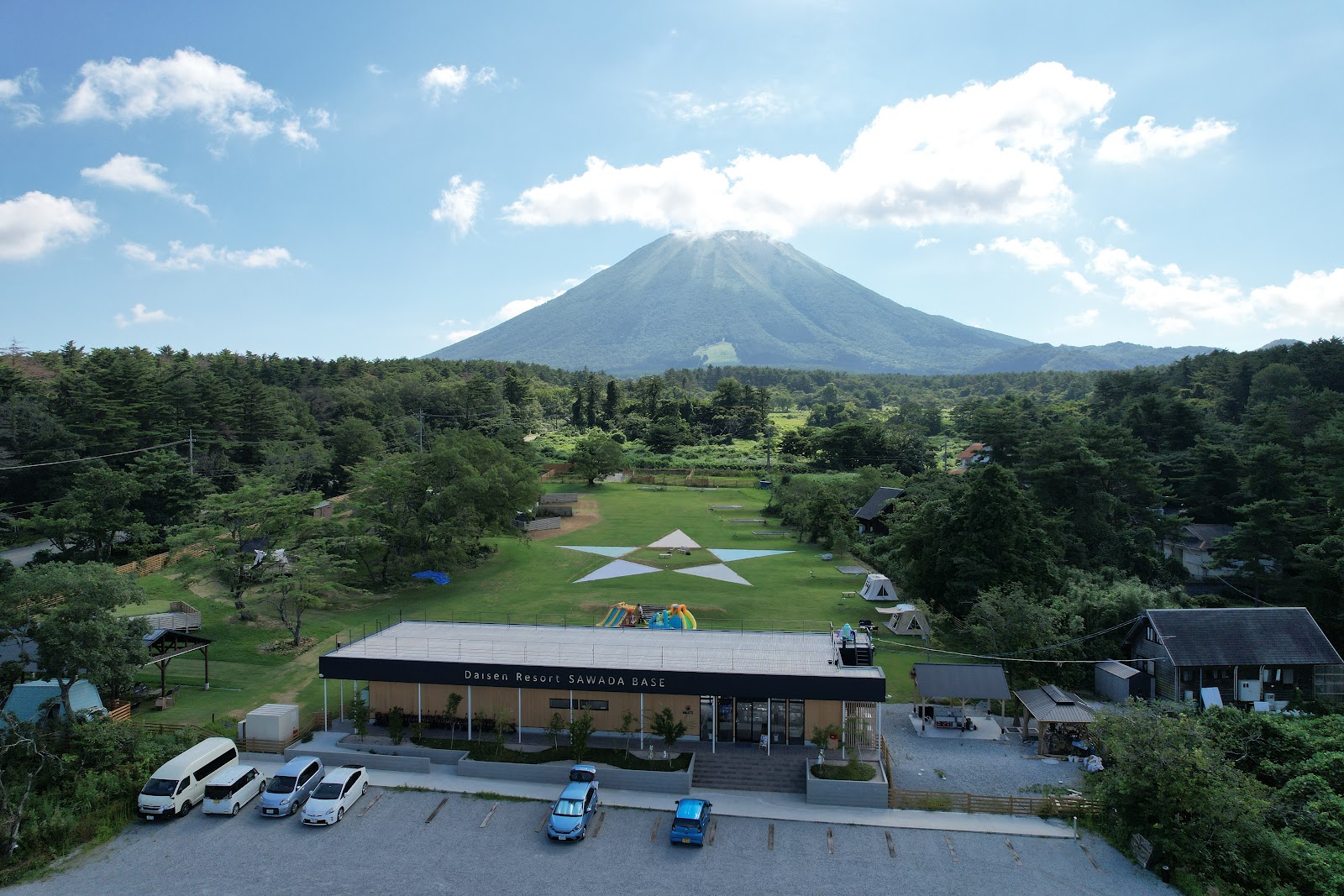 DaisenResortSawada Căn cứ