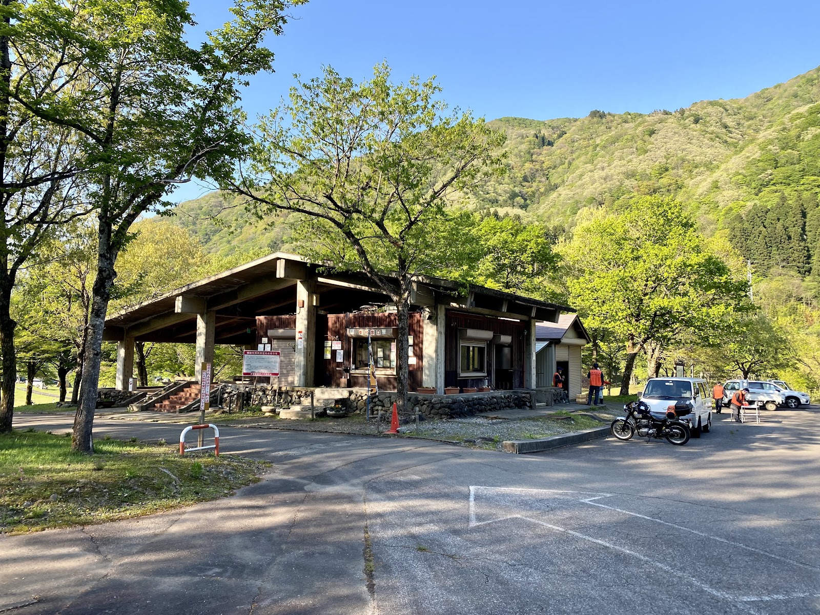 Mana Hime Mizuumi Seishounen Ryokou Mura