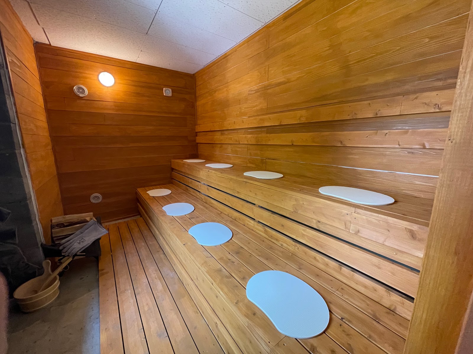 サンタロウリュサウナ（昭和ふるさと村）