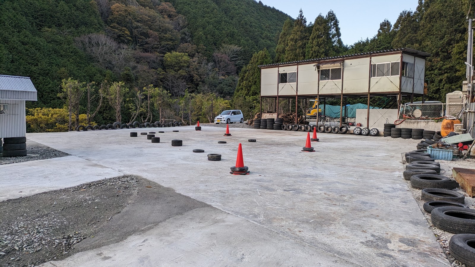 TRYBASE Campground ＆Ofuroodorajikonsaakitto