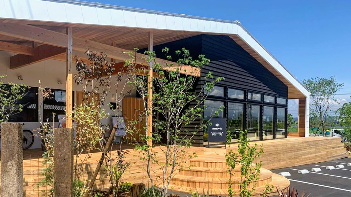 KUBERU アーバンキャンプベース＆ショップ