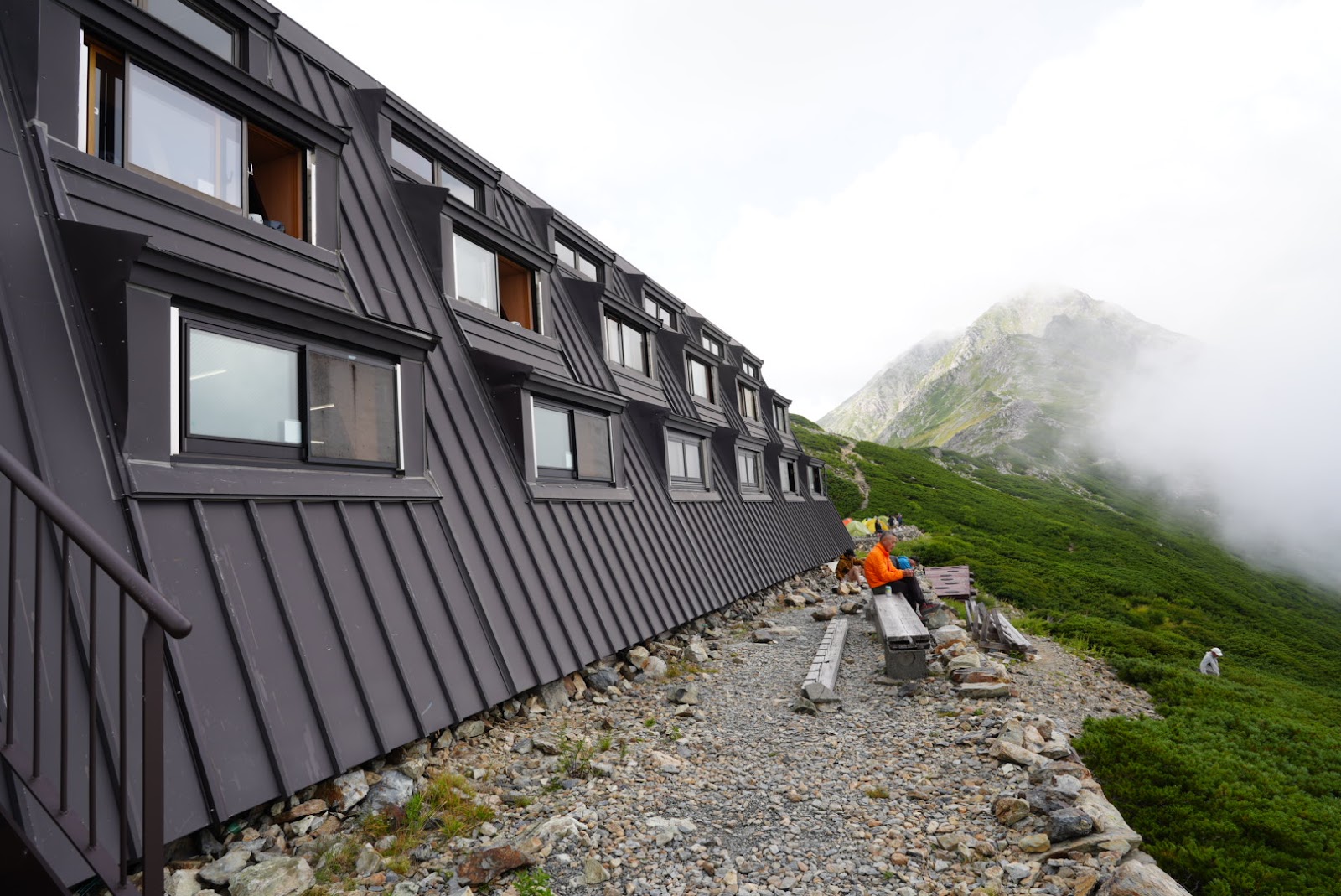 Kitadake Sansou Lều Ba