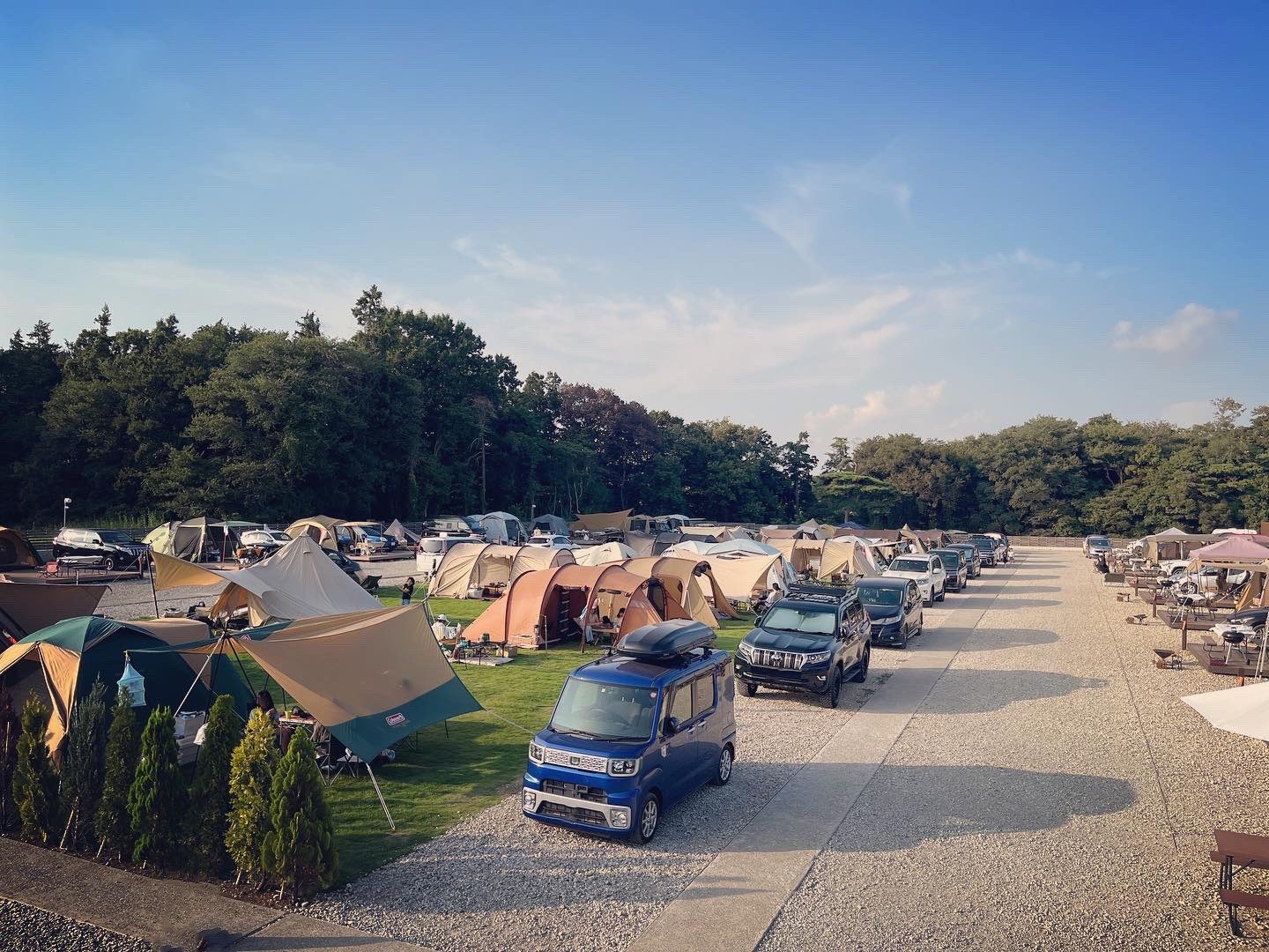 Cắm trại xe hơi Shierutaa Căn cứ Shisetsu