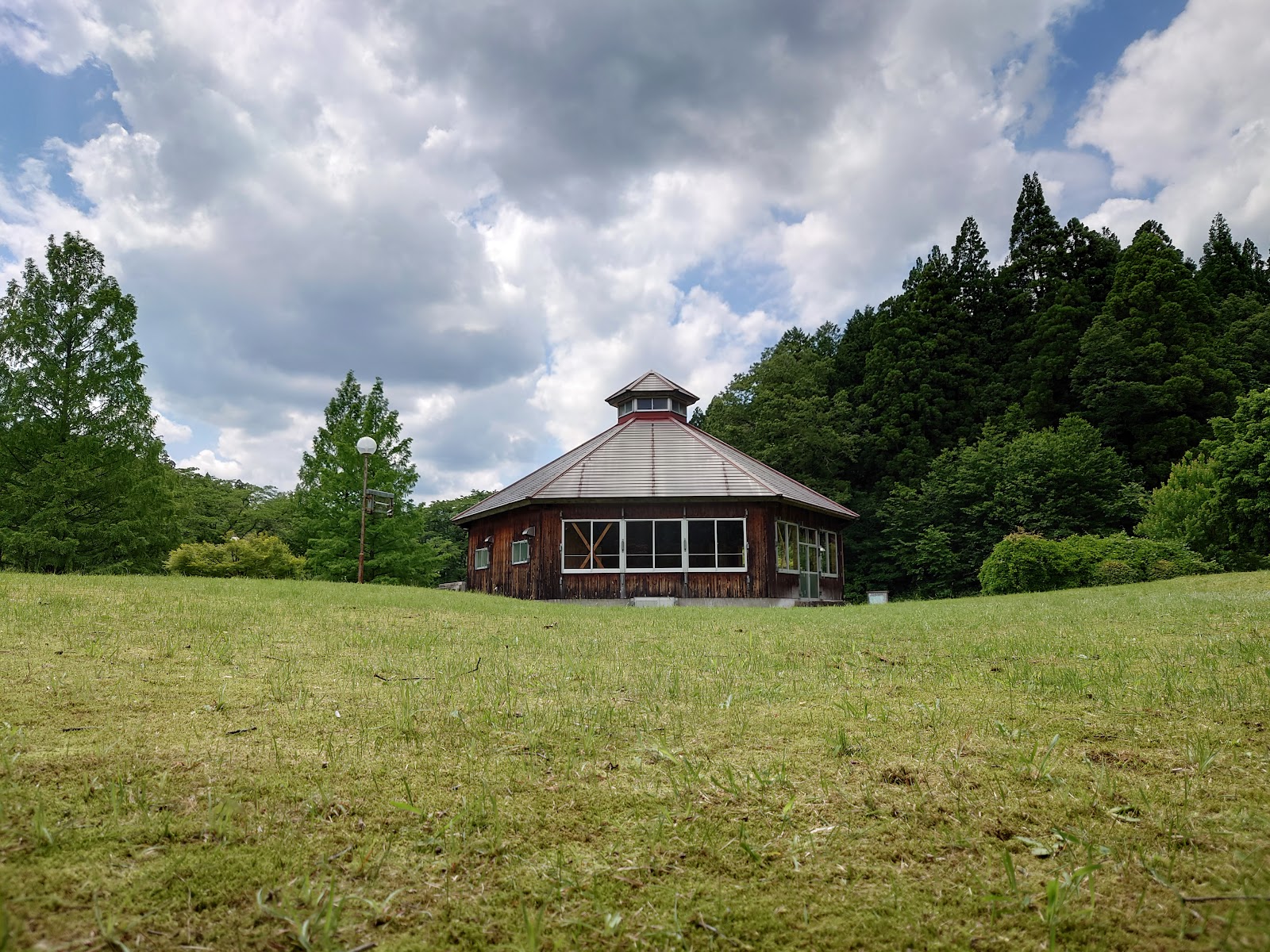 Ankyo Ryokuchi Quảng trường