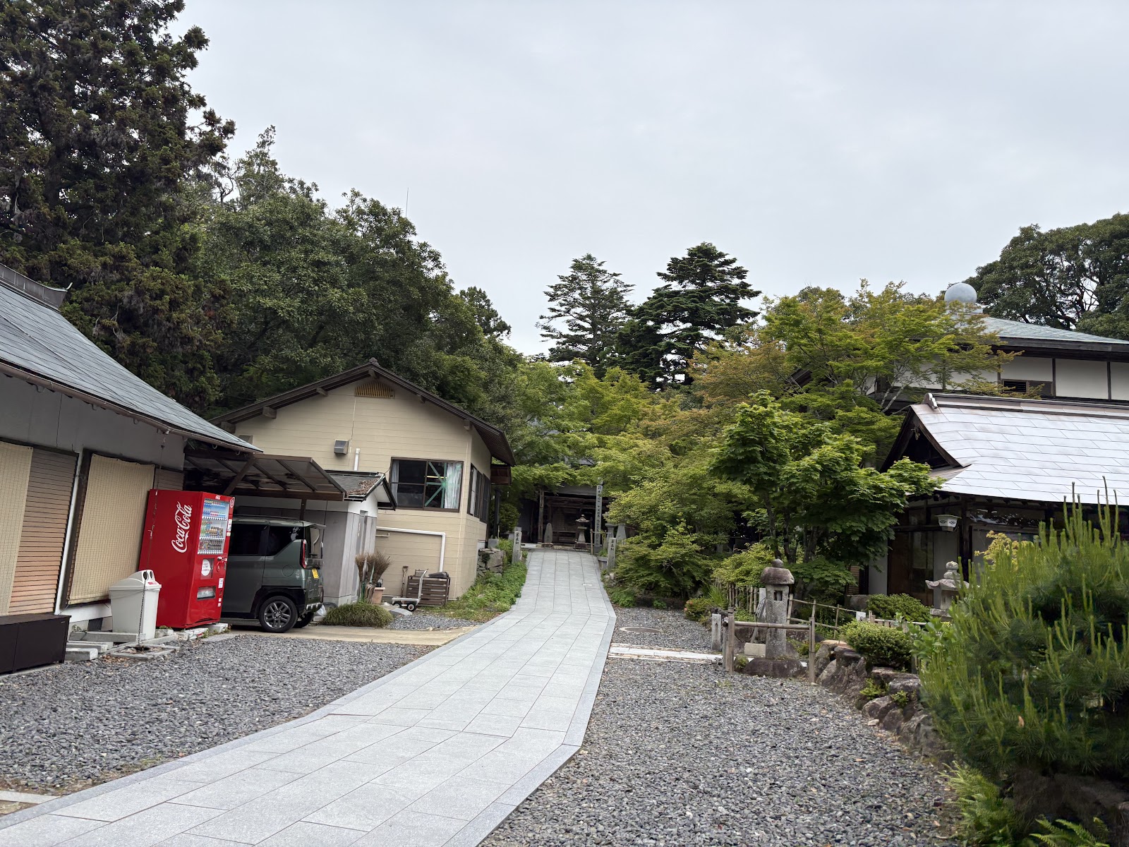 Gokuraku Terayama Kei Forest Campground