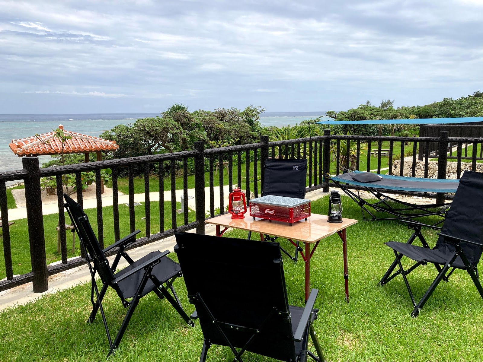 Khu cắm trại xe hơi Aguni Shima