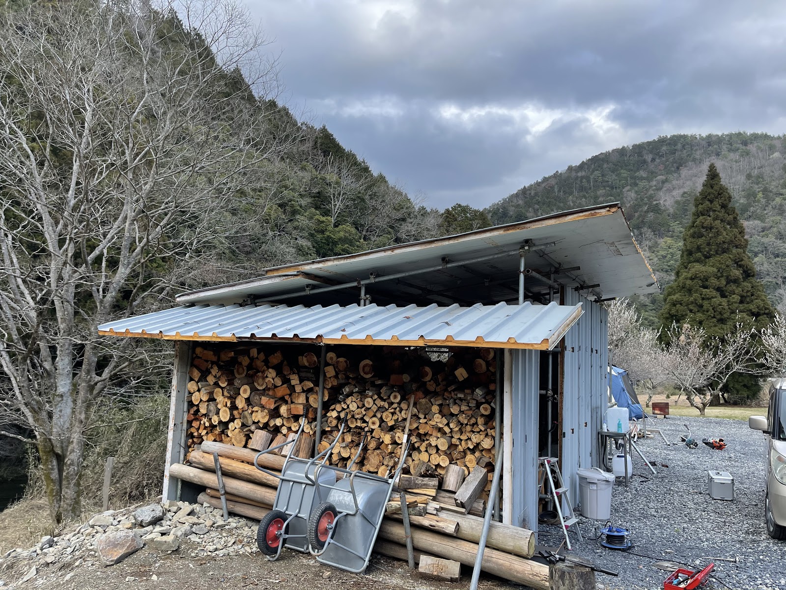 Công viên Tomikawa Esu