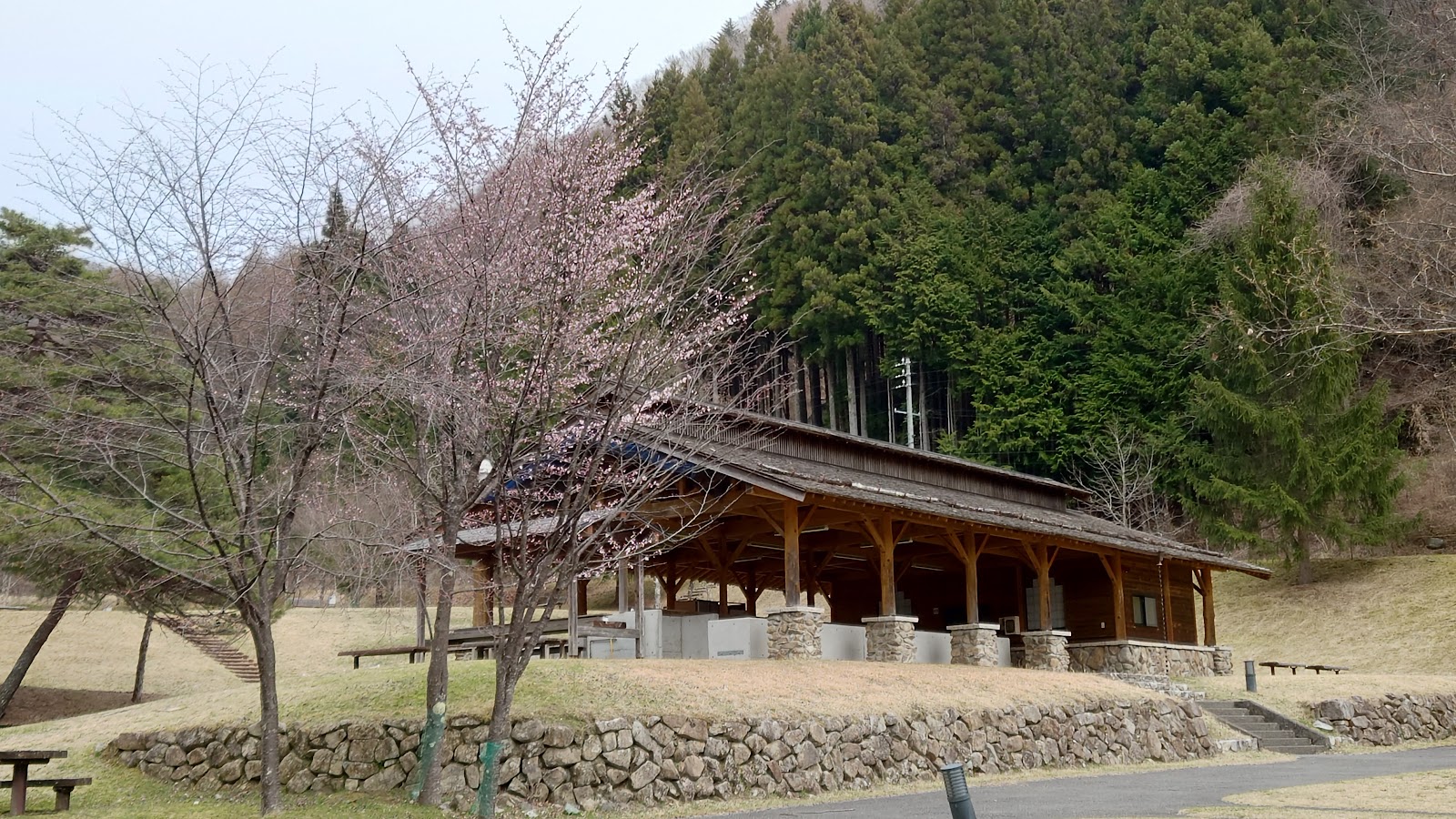 Khu cắm trại xe hơi Ooshima Kawara Kasen Công viên