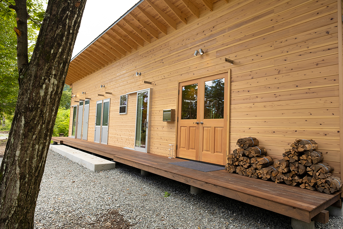 Cắm trại xe hơi Yamanashi ・ Shirasu FLAMMEHyuuga Yama Khu vực