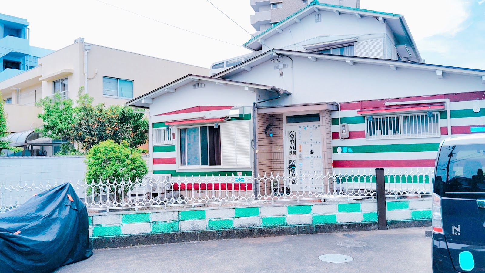 Shikoku Toku Shima Shi Gesutohausu_Ogaga