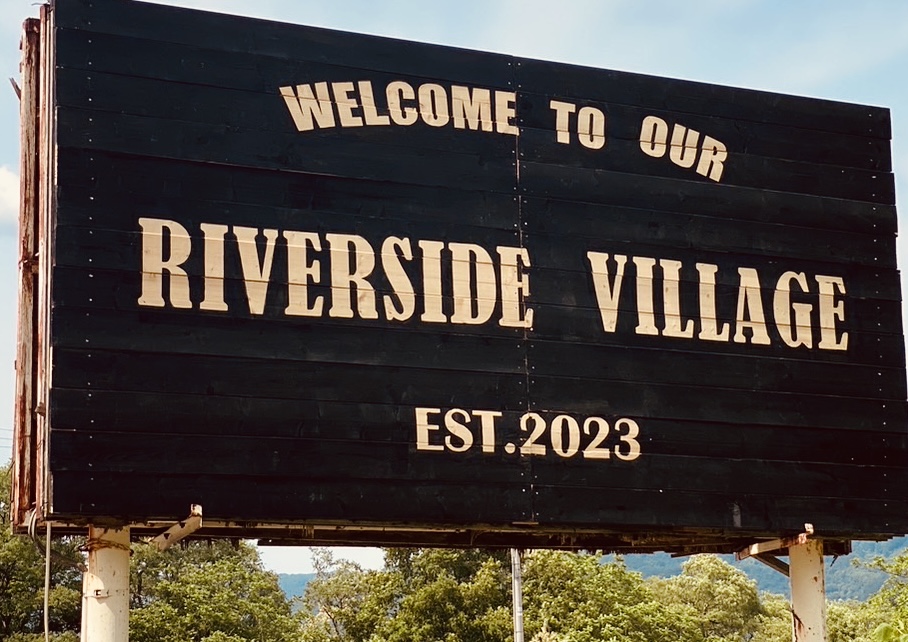 RIVERSIDE VILLAGE