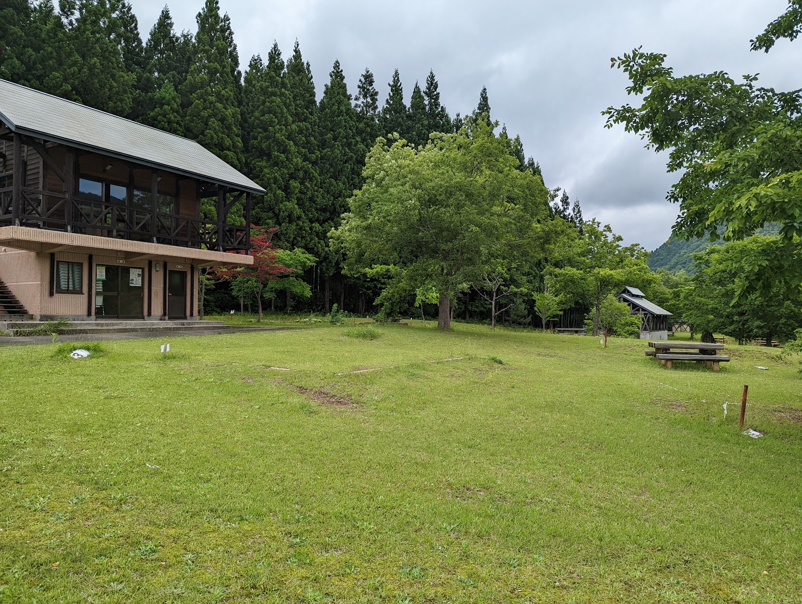 Goshiki Mizuumi Ryokuchi Park Campground