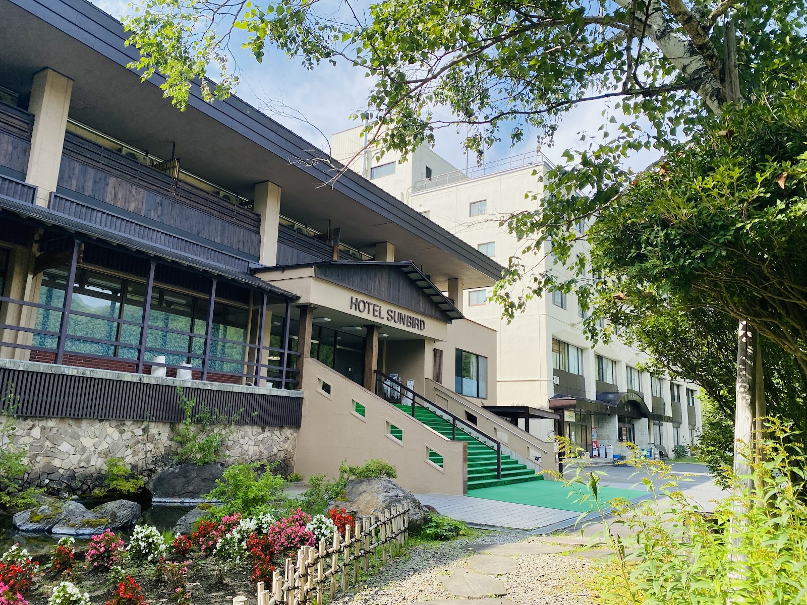 ホテルサンバード