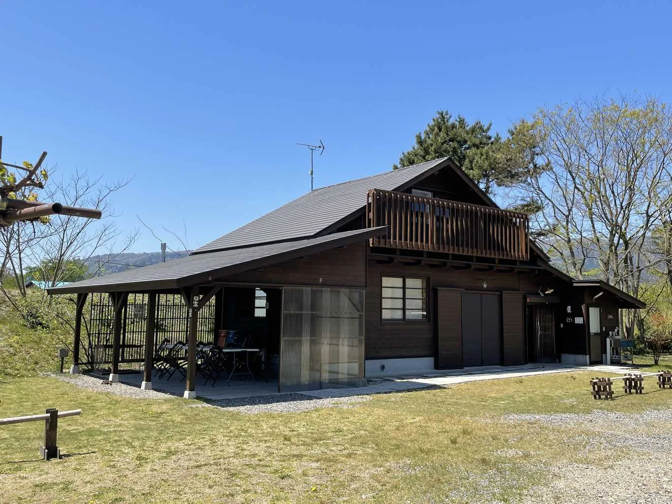 Cottage B - 14 B - 20
