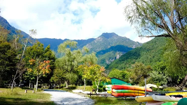 Kawaguchiko Kurafuto Park BUS CAMP