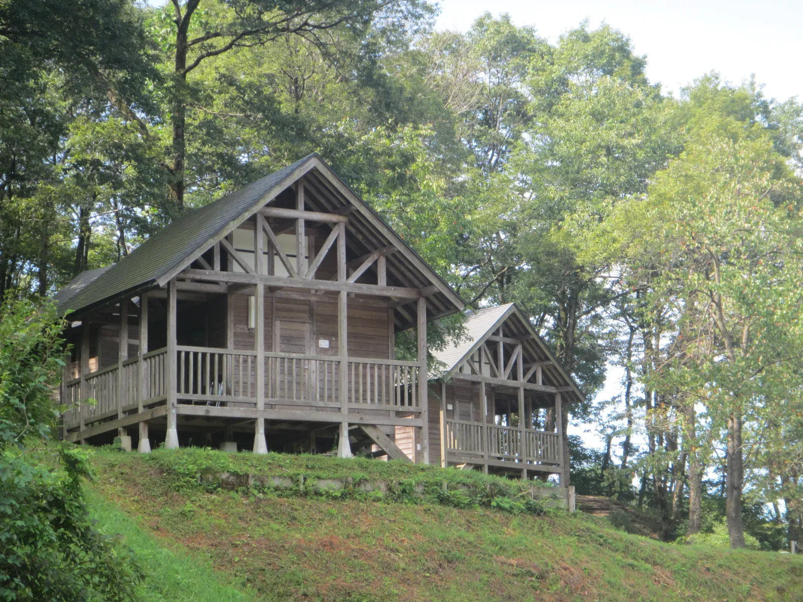Nakaura Himesayuri Shinrin Park