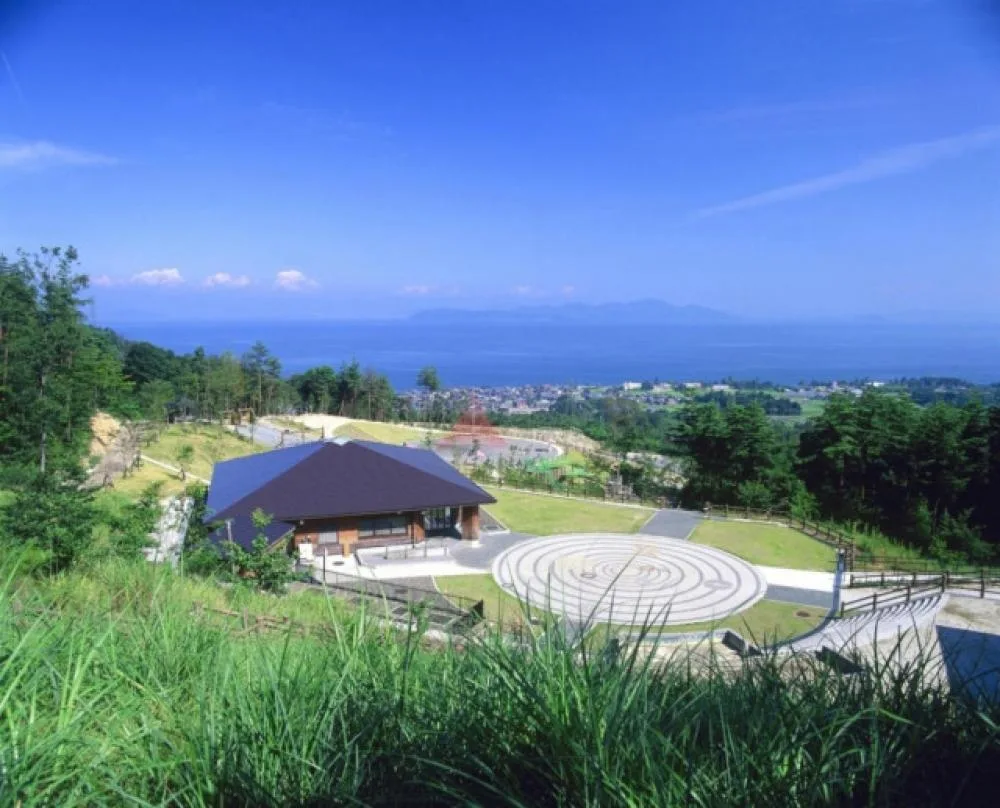 Hira Genki Mura