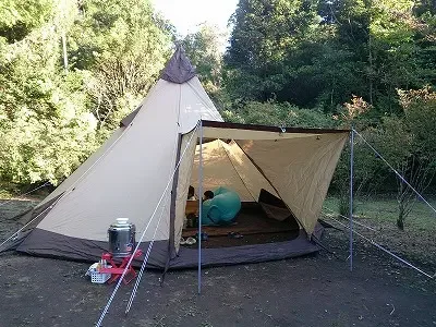Rinkan Plaza Tent Ba