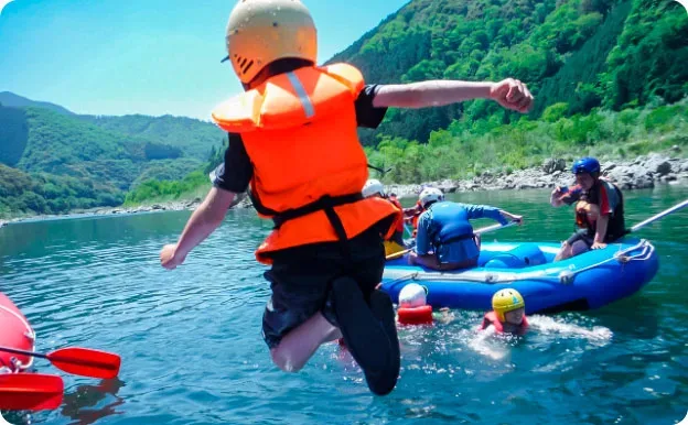 Furusato Kouryuu Center 【Shimantogawa Rafuteingu・SUP・ Kayak ・ Camping No Kyoten】