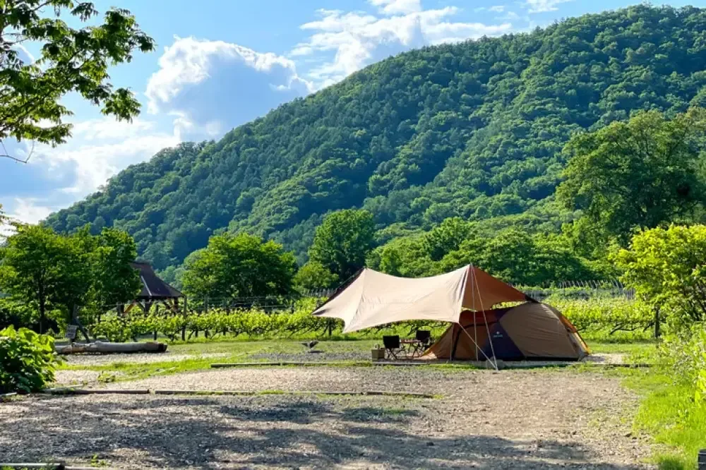 八剣山果樹園