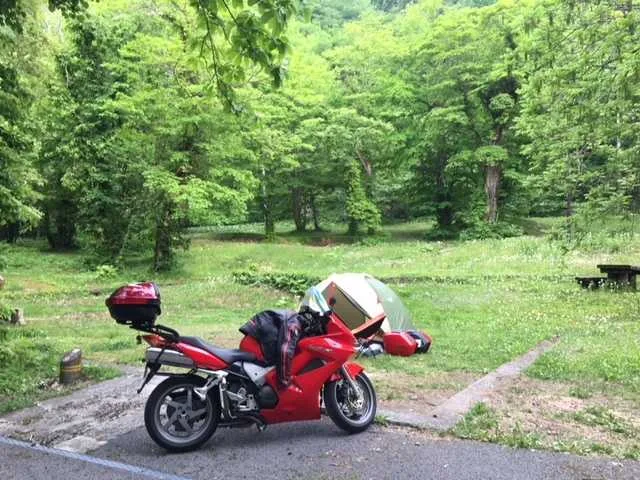 熊戻野営場