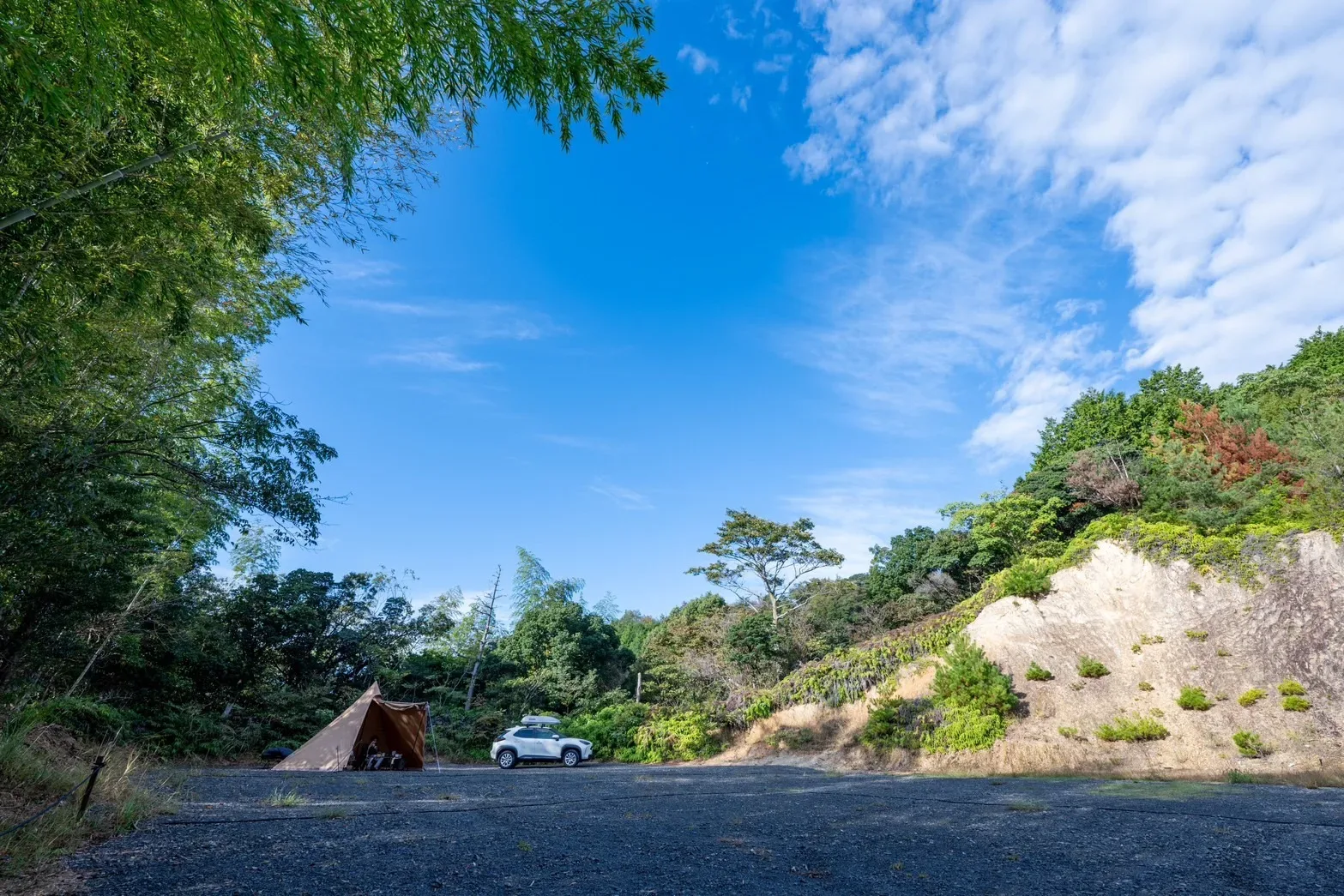 「Tiny Village - CAMP BASE - 」